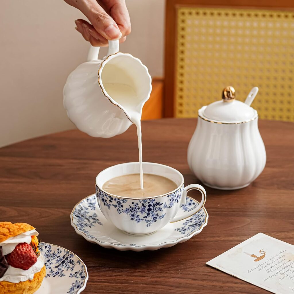 porcelain teacup collection by decoor with mee